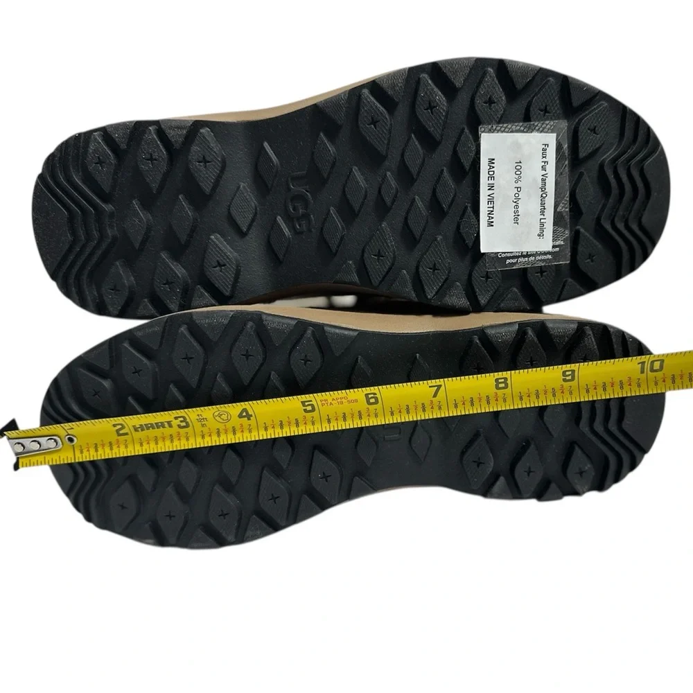 UGG Women's‎ Adirondack Ill Waterproof Boots, SIZE 6.5
